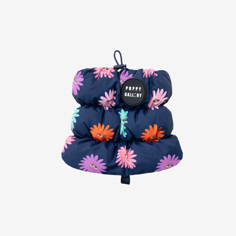 Anemone Cloud Padding Snood in navy color